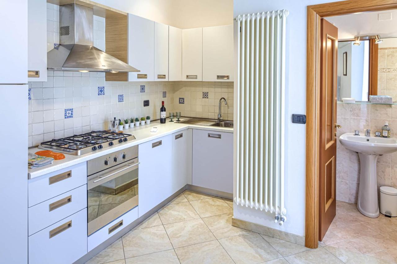 Mafalda Apartments Леванто Экстерьер фото