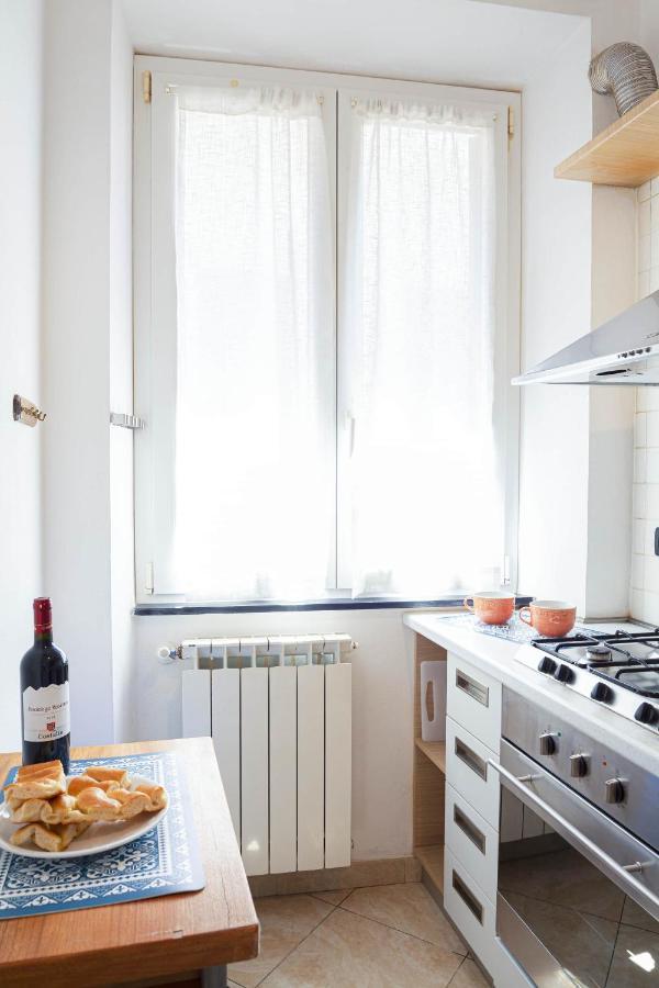 Mafalda Apartments Леванто Экстерьер фото