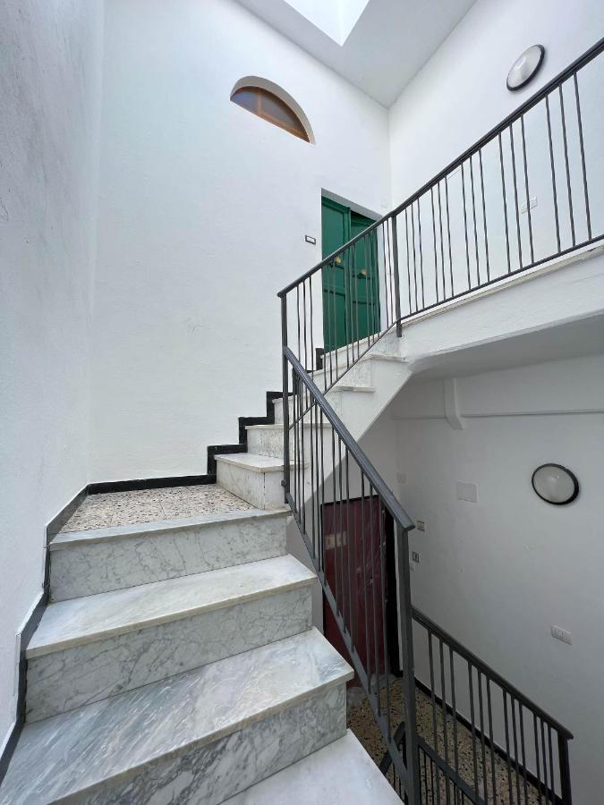 Mafalda Apartments Леванто Экстерьер фото